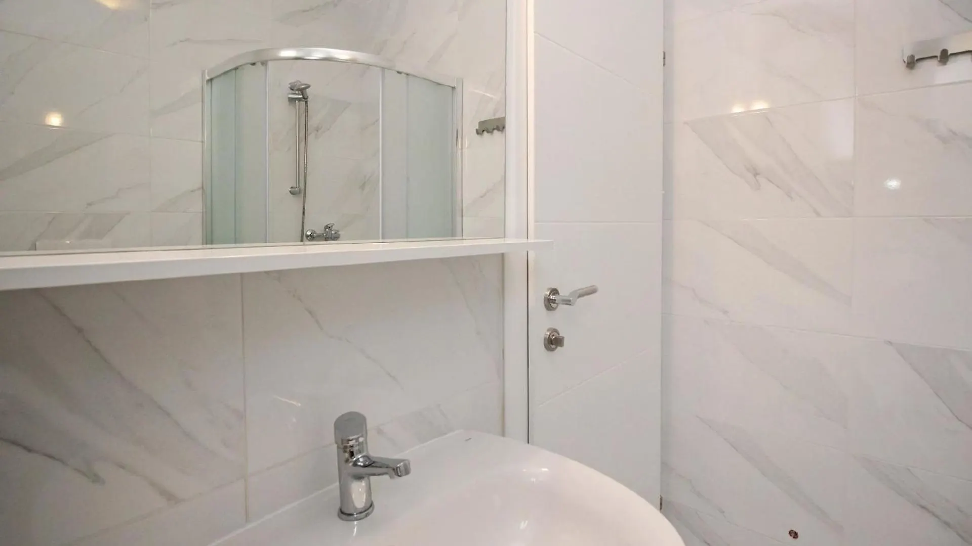 Ferienwohnung Fuer 2 Personen 2 Kinder Ca 50 Qm In Baska, Kvarner Bucht Krk 0*, Baska (Krk) Croatia